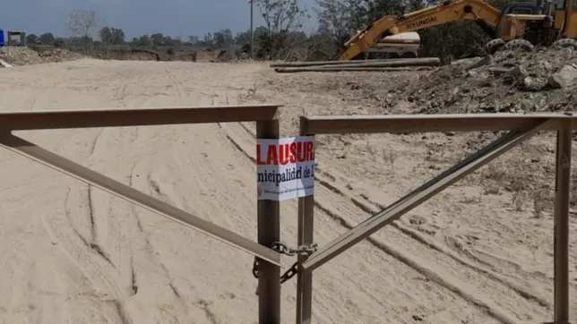 el municipio suspendio obras y tramites administrativos en 400 barrios ilegales