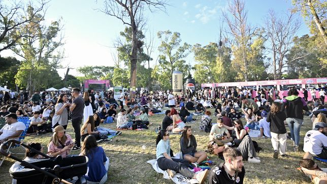con musica y hamburguesas, el hipodromo de la plata vibro al ritmo del festival morder