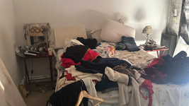 destrozaron una casa de villa castells y se llevaron joyas, electrodomesticos y ropa