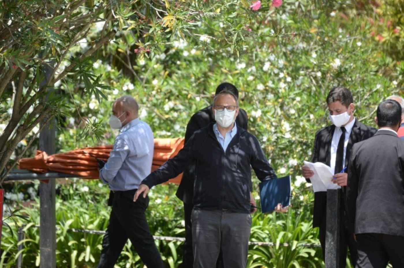 almuerzo de intendentes de Juntos por el Cambio Julio Garro en el club San Luis - almuerzo de intendentes de Juntos por el Cambio en el club San Luis de La Plata Diego Valenzuela