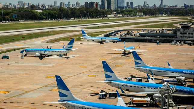 un nuevo paro de aeronauticos amenaza con complicar vuelos del fin de semana