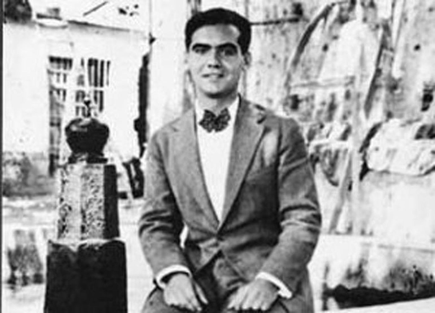 Fue el poeta de mayor influencia de la literatura española del siglo XX.