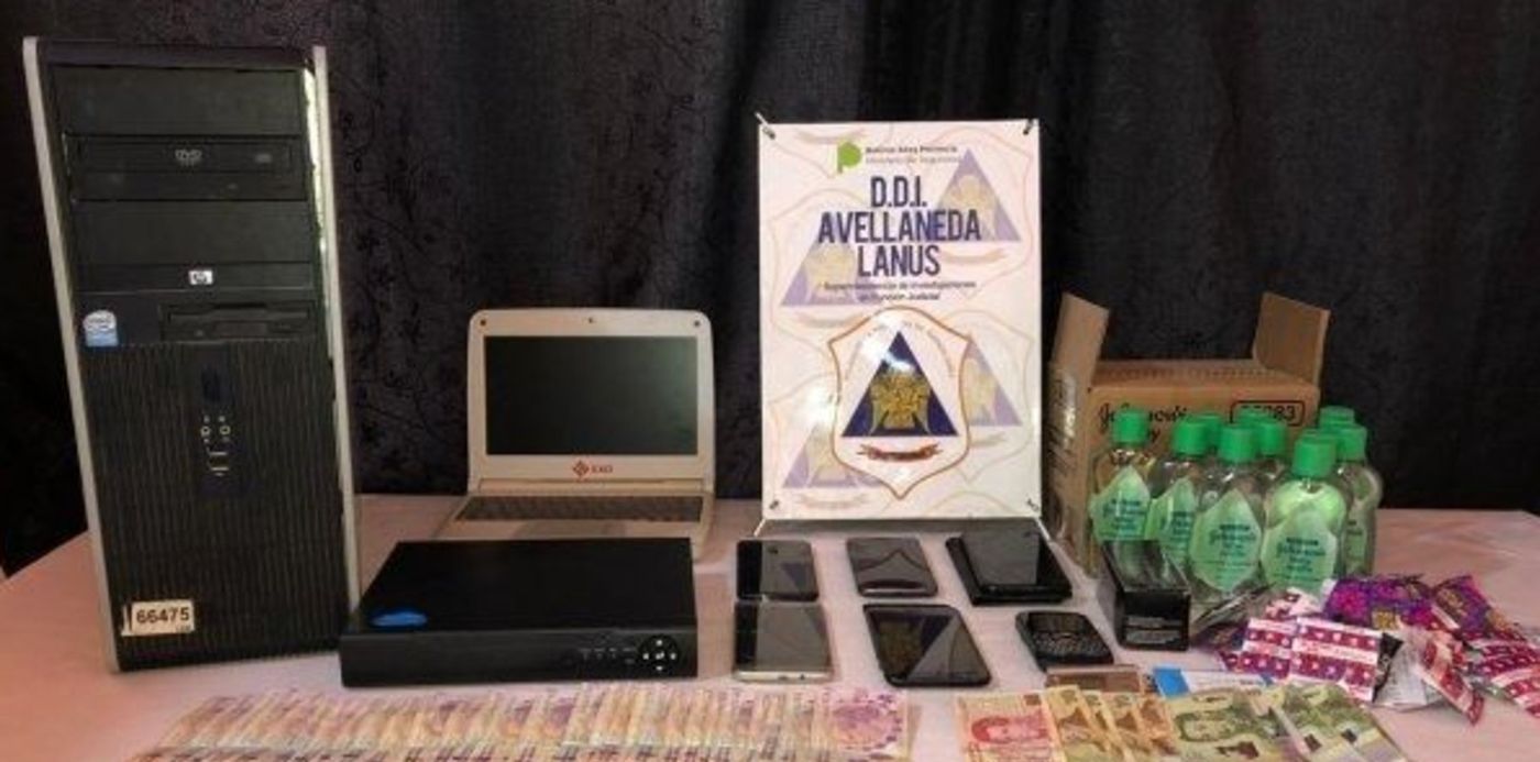 1582300241936.jpg?x=11&y=43&rotate=0&scaleY=1&oh=457&width=596&height=298&scaleX=1&ow=610&&cw=1920&ch=950