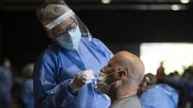 suben las muertes por covid en la quinta semana consecutiva de aumento de casos