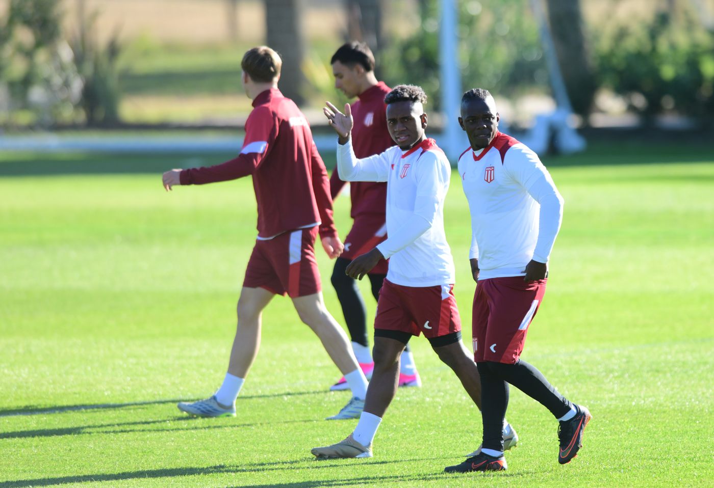 Entrenamiento Estudiantes pretemporada manyoma Cetré