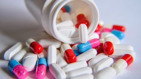 Una autoridad nacional en infecciones expuso en PAMI La Plata sobre un epidemia silenciosa Una autoridad nacional en infecciones expuso en PAMI La Plata sobre un epidemia silenciosa