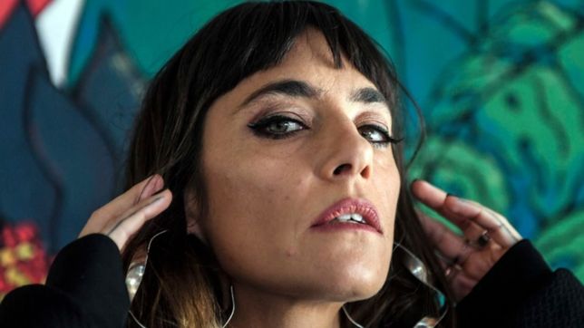 sara hebe vuelve a la plata: yo tambien deseo escuchar voces femeninas