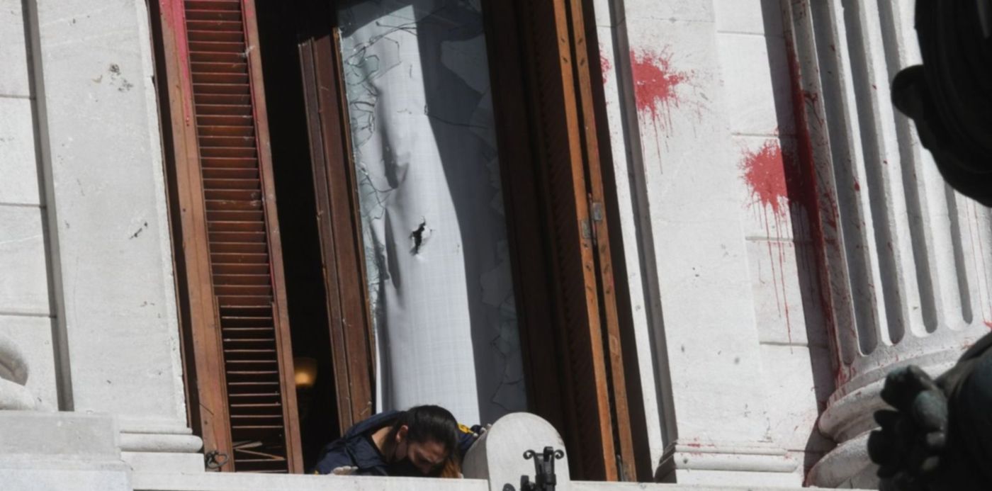 Congreso ataque al despacho de cristina