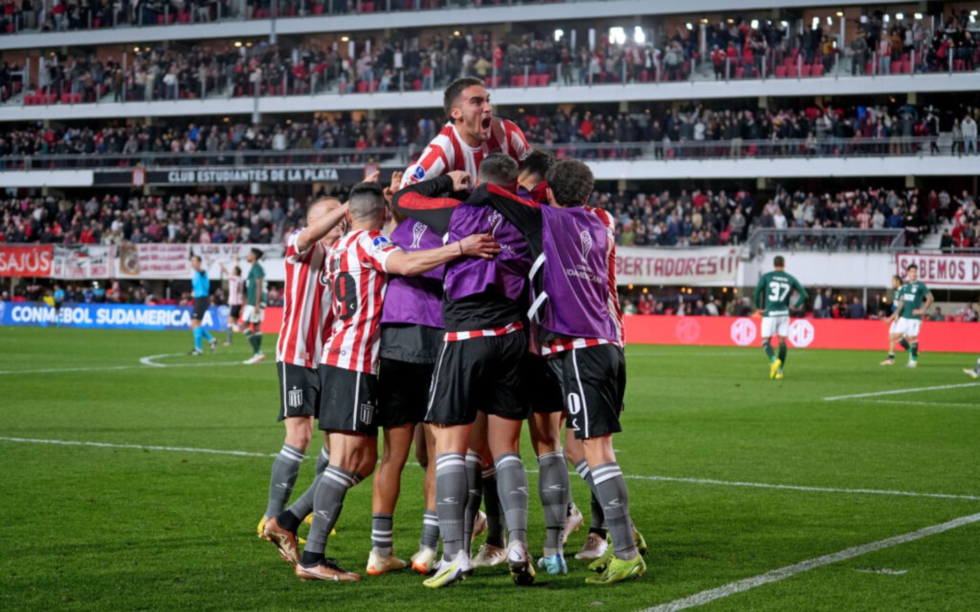 Festejo gol Estudiantes.jpg