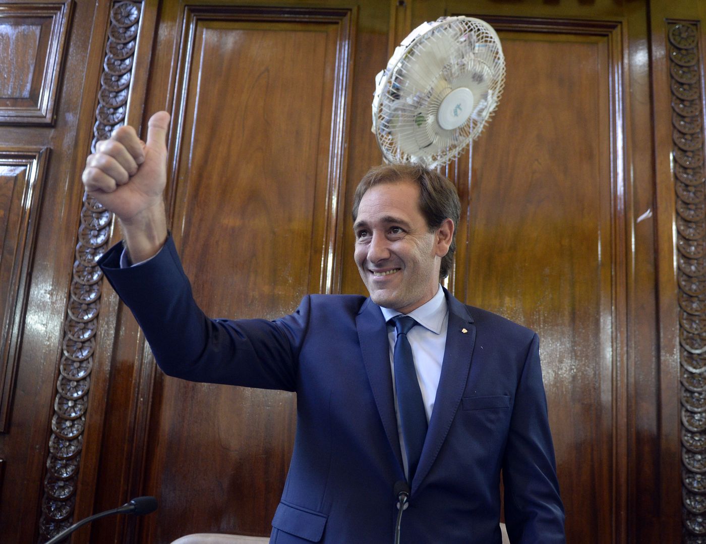 Julio Garro papelitos2.JPG