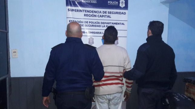 fue hasta la casa de su exmujer y la amenazo de muerte con un rifle de aire comprimido