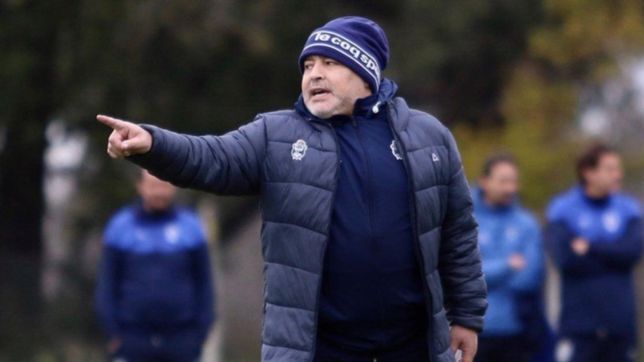 el increible mensaje de una estrella del futbol mundial para el dt de gimnasia diego maradona