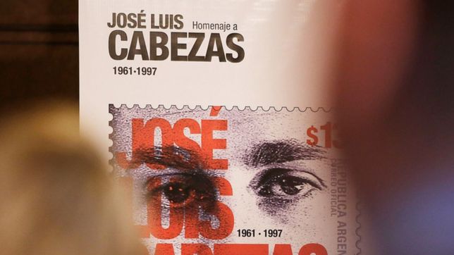 a 25 anos del asesinato de cabezas, 25 periodistas mantienen su recuerdo presente
