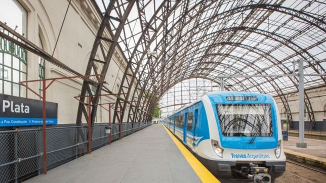 el gobierno planea extender el servicio nocturno del tren y alcanza a la plata