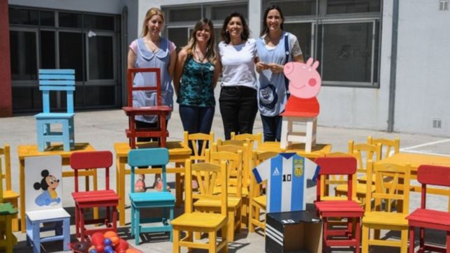 presos construyeron y donaron muebles para un jardin de infantes de los hornos