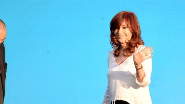 cristina kirchner encabezara el acto por el dia de la militancia en la plata