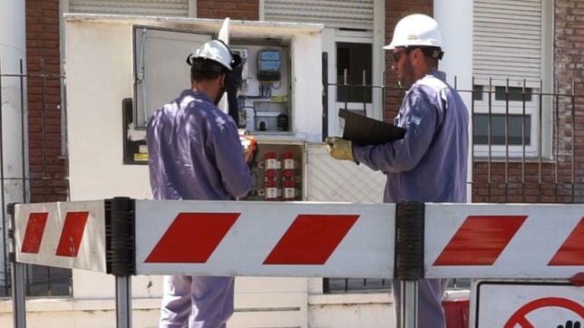 edelap descubrio a comerciantes de mechor romero colgados de la luz