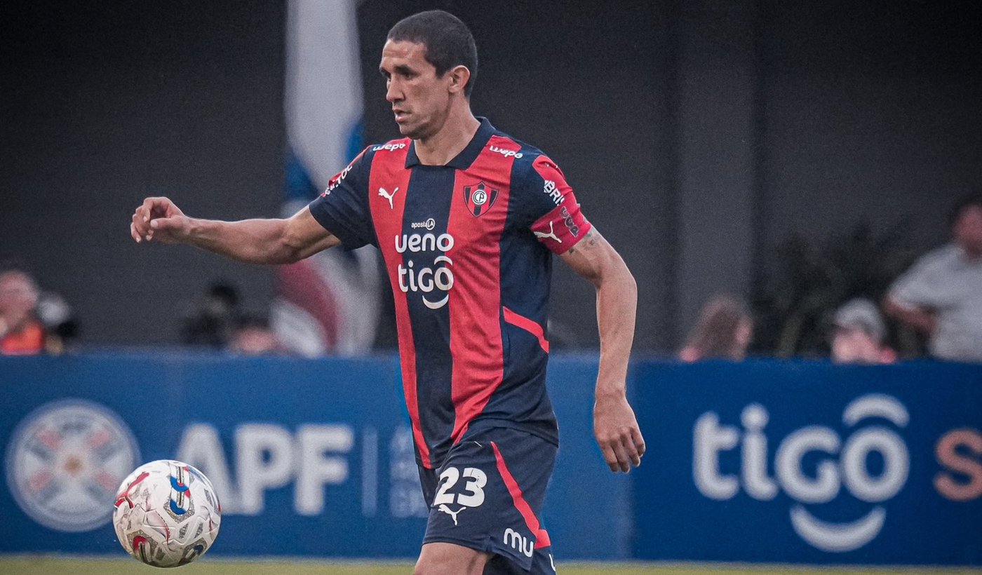 Gustavo Vélazquez Cerro Porteño