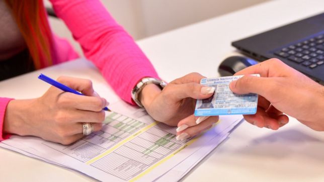 continua vigente la prorroga de los vencimientos de licencias de conducir