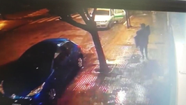 un grupo de ladrones robo un comercio de la plata con la complicidad de un taxista un grupo de ladrones robo un comercio de la plata con la complicidad de un taxista