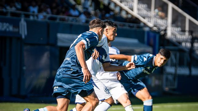 con presencias especiales, la reserva de gimnasia lucho pero cayo frente a racing
