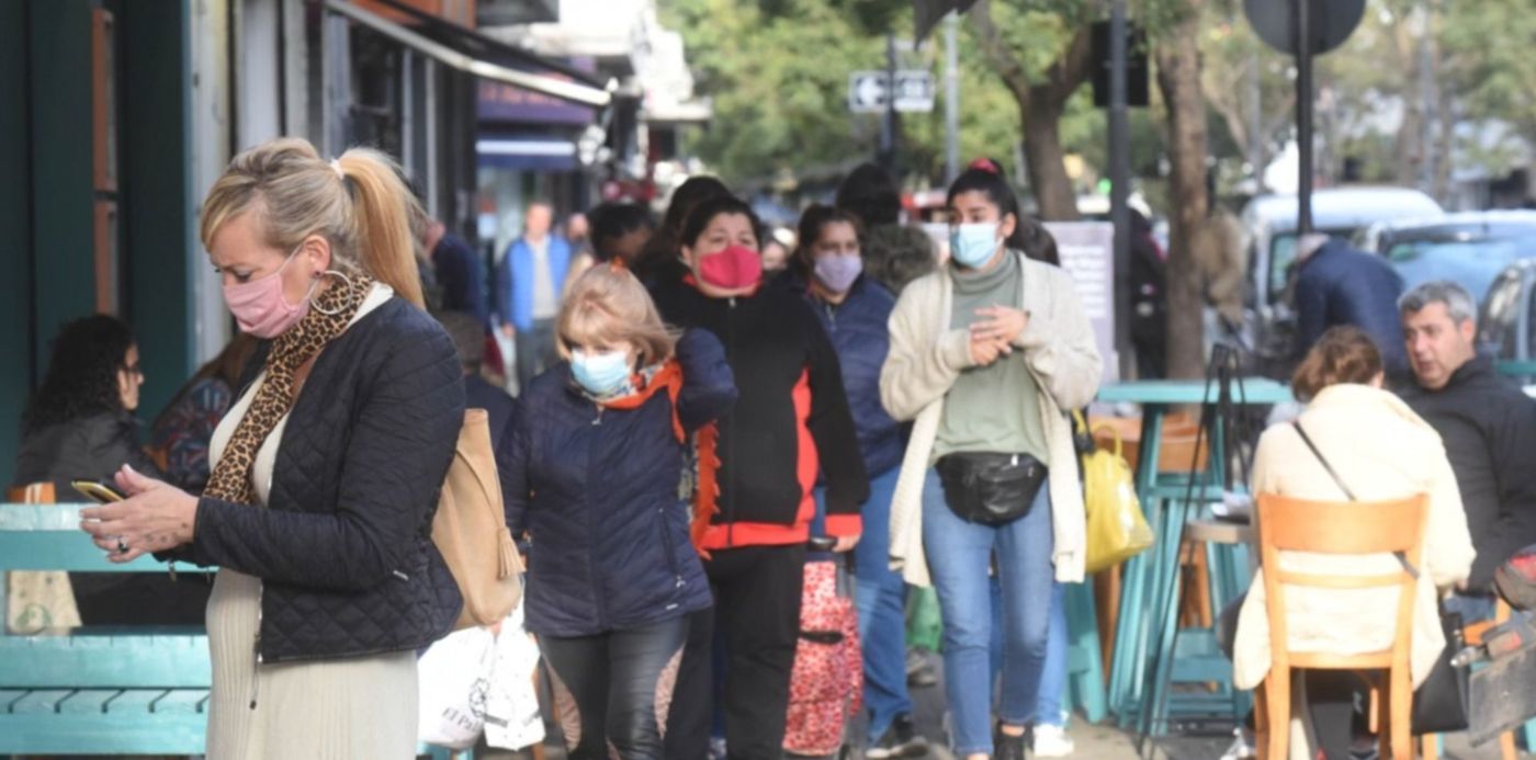 centro comercial en pandemia La Plata barbijos