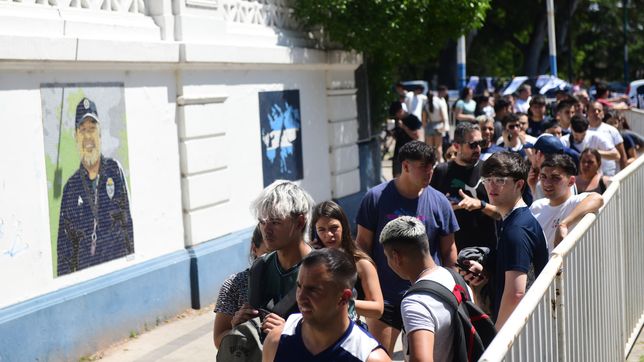 se venden las ultimas entradas para los hinchas de gimnasia que viajan a rosario