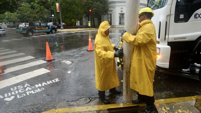 el estado de defensa civil y las estaciones meteorologicas recalento el concejo deliberante
