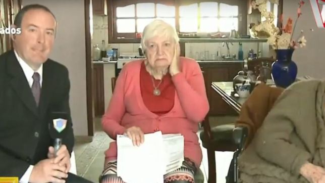 elsa a tiene 80 anos, su mama 106 y les llego una deuda de camuzzi por 27 mil pesos