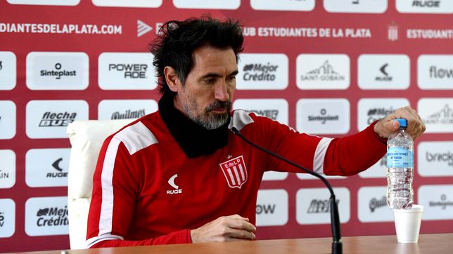 eduardo dominguez explico por que no hablo tras la derrota con lanus