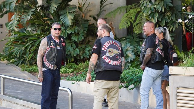 ¿que hacen los hells angels en la region y por cuanto tiempo se quedaran?