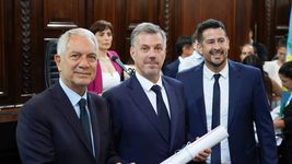 a diferencia de secco y cagliardi, al final julio alak no tuvo candidatos testimoniales en la plata a diferencia de secco y cagliardi, al final julio alak no tuvo candidatos testimoniales en la plata