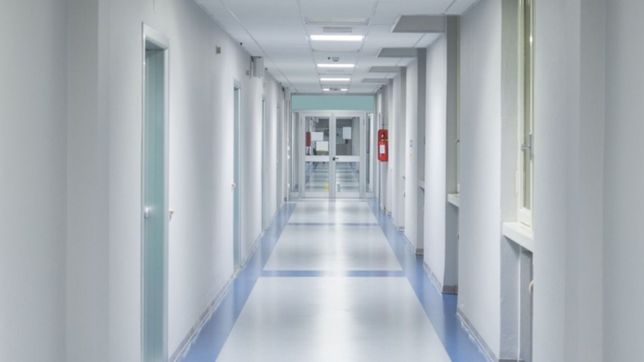 arranco el paro en escuelas, hospitales, facultades y oficinas publicas de la plata