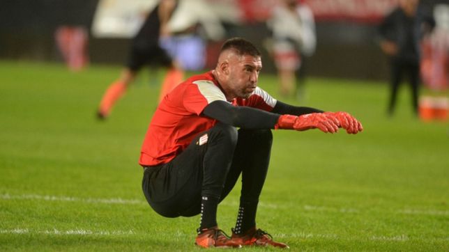 estudiantes: andujar no cierra la puerta a una posible salida en junio y siguen negociando