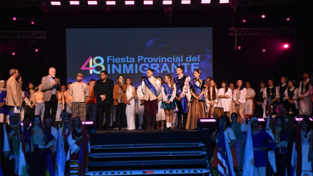 finalizo la primera noche de la fiesta provincial del inmigrante y berisso se prepara para la segunda jornada