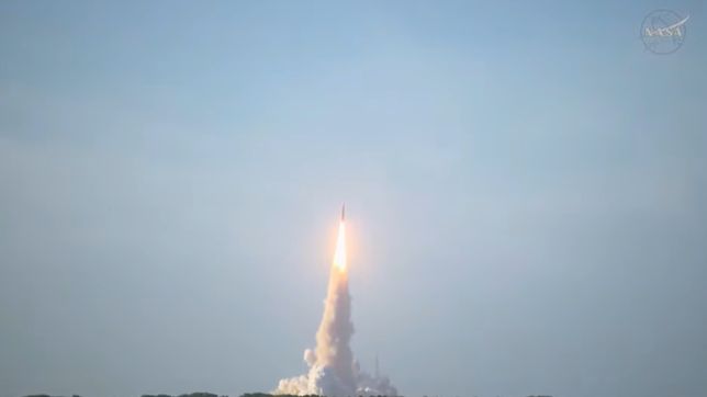 con un aporte clave de la unlp, despego la mision artemis ii rumbo a la luna