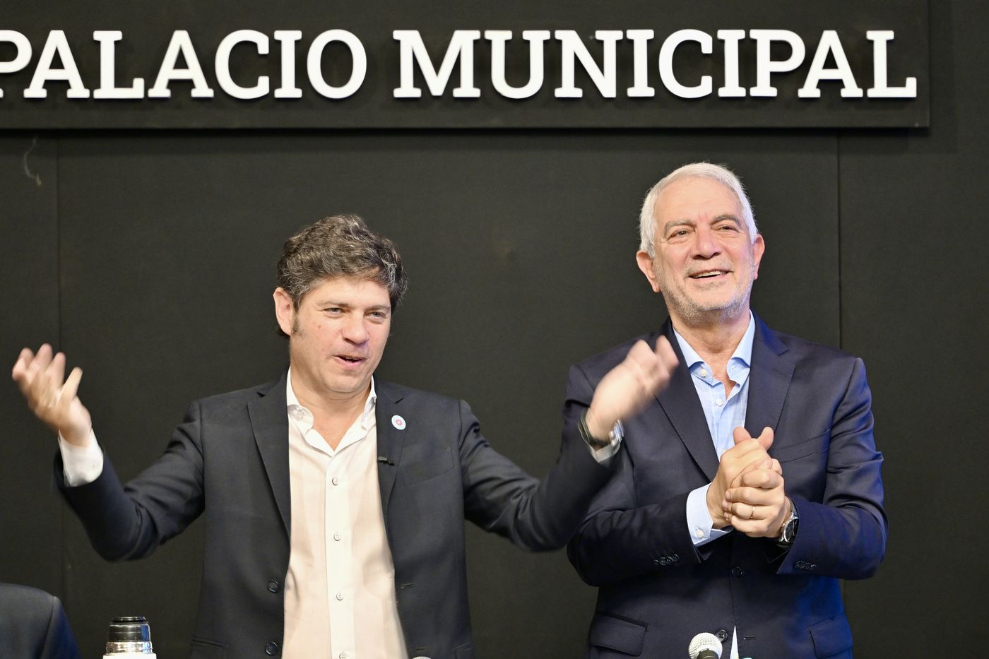Axel Kicillof y Julio Alak presentaron en la Municipalidad de La Plata la continuaci&oacute;n del plan hidr&aacute;ulico en la ciudad