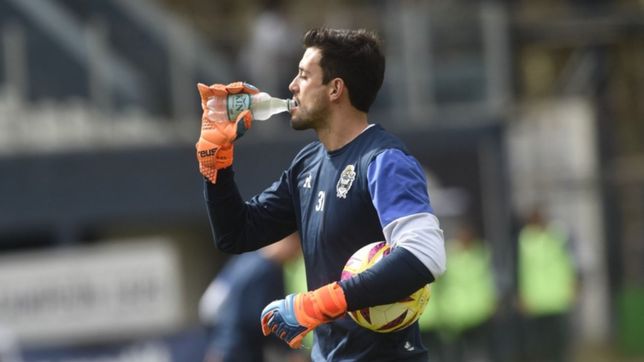 gimnasia hizo futbol en el bosque y definio el equipo para enfrentar a racing