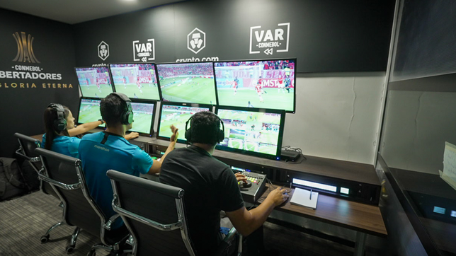 la nueva funcion del var, la eliminacion de los alcanzapelotas y hasta una cuenta de twitter propia