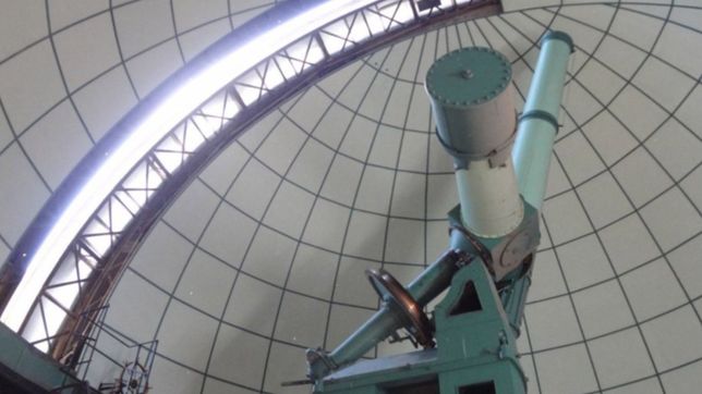 la unlp puso a punto su telescopio astrografico de 1890 y lo celebrara