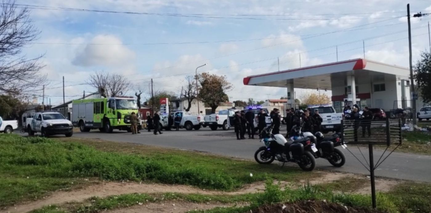 Policía El Mercadito