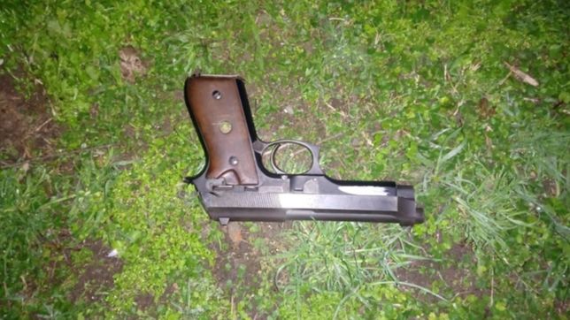 berisso: un hombre murio de un disparo en la cabeza en plena calle