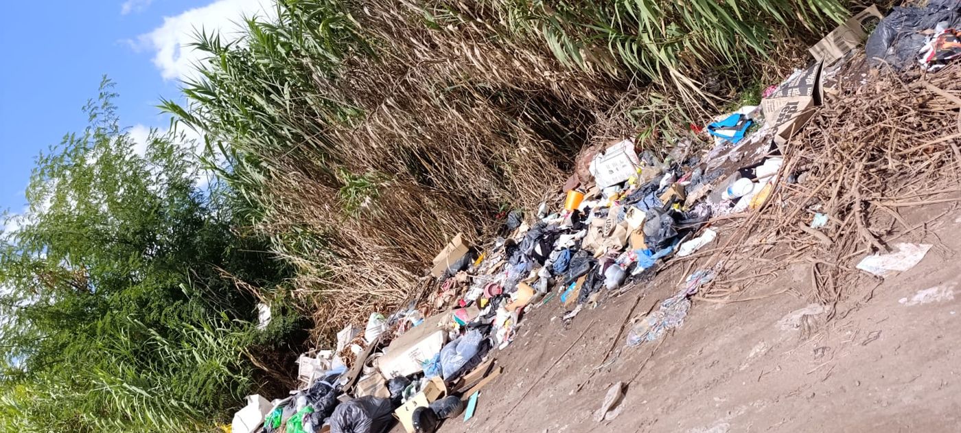 Vecinos de Barrio Aeropuerto señalan que la basura se acumula durante semanas