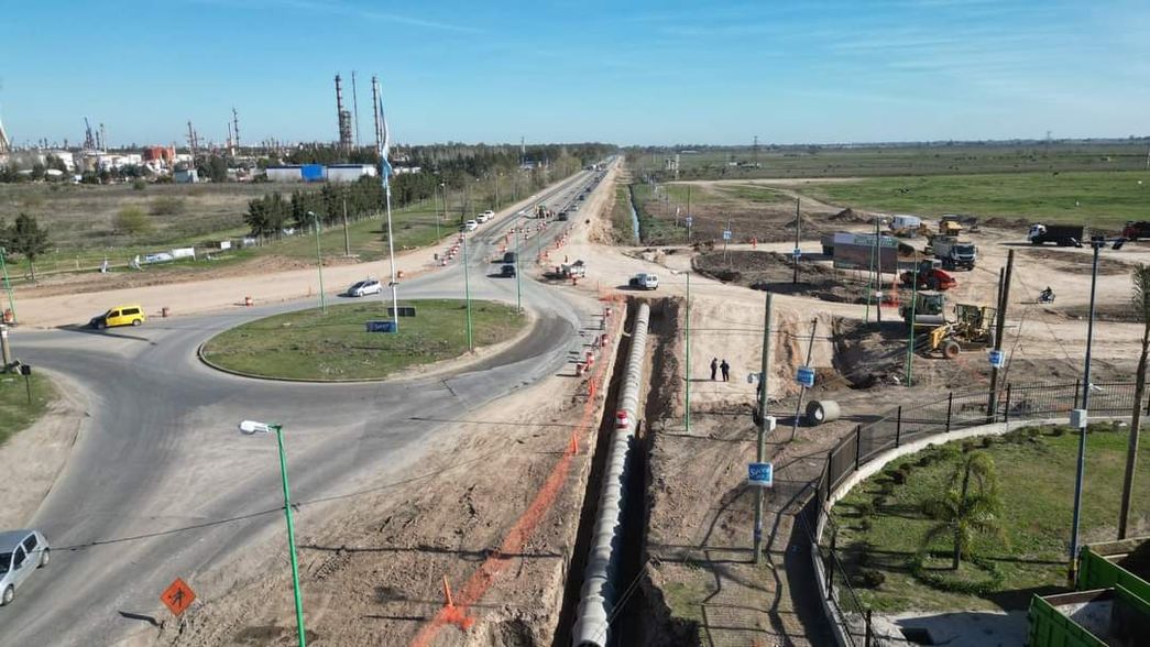 Piden limitar el tránsito en uno de los caminos que une La Plata con Ensenada