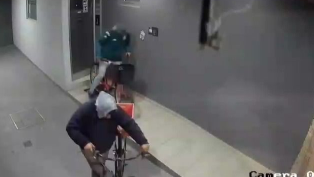 vivimos con miedo: denuncian una ola de ataques y robos en un edificio de la plata