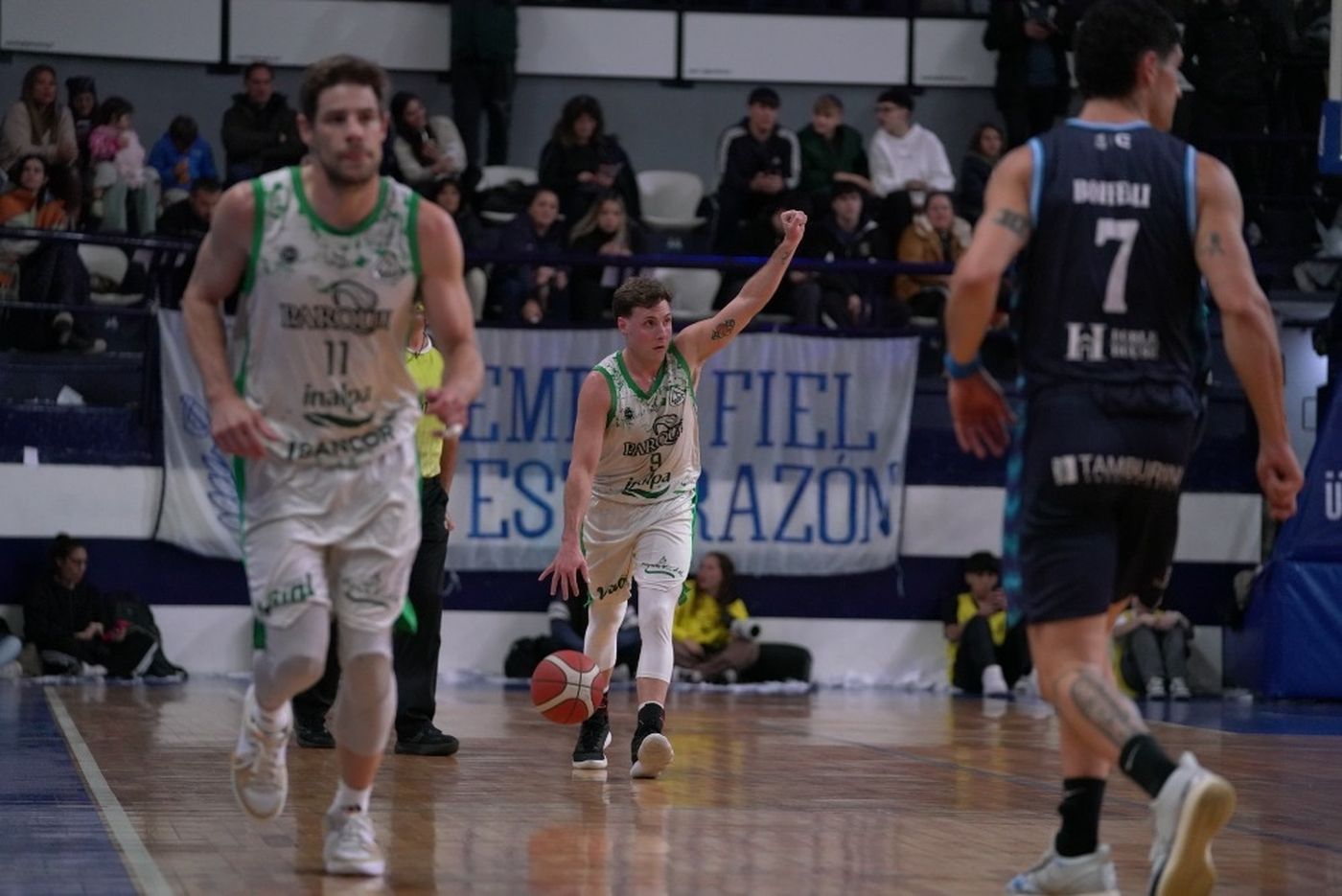 Gimnasia se impuso 86 a 83 en los &uacute;ltimos segundos del partido y ya puso la mira en Lan&uacute;s