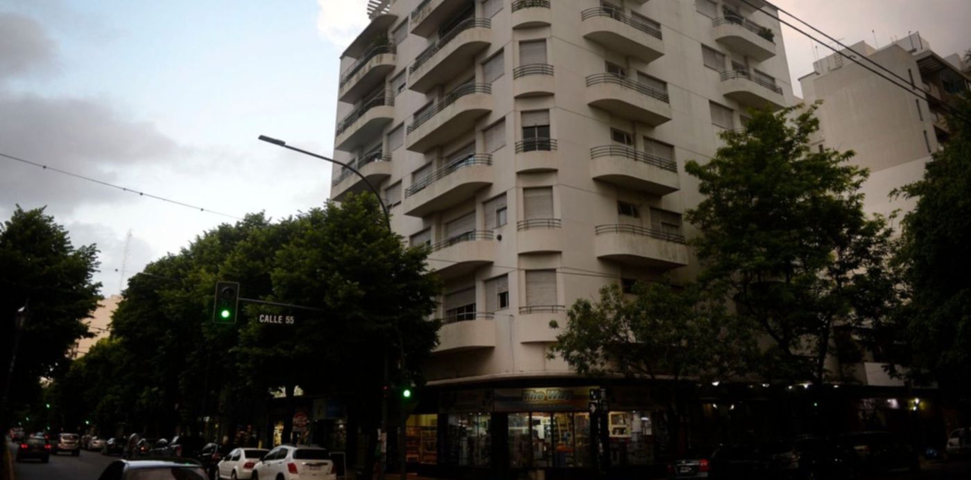 1542396163933.jpg?width=1471&height=736&rotate=0&scaleX=1&scaleY=1&oh=997&x=11&y=224&ow=1500&&cw=1920&ch=950