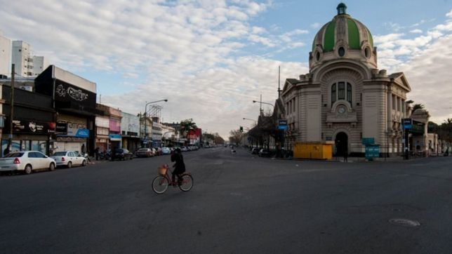 medicos, maestros, judiciales y estatales: el paro general empieza a sentirse en la plata