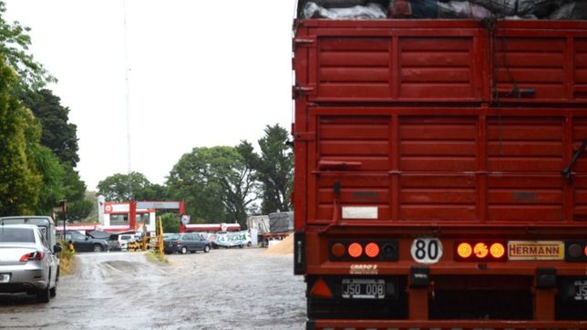 se firmo el acuerdo con camioneros y liberan el acceso al corralon de imacova