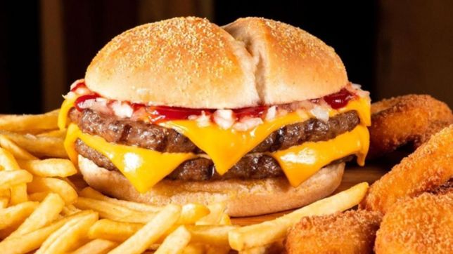 ataque y tension en una reconocida hamburgueseria centrica de la plata